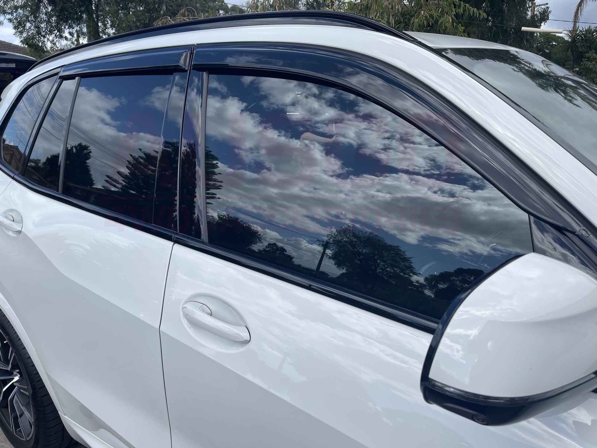 Luxury Weather Shields for BMW X5 G05 2018-Onwards