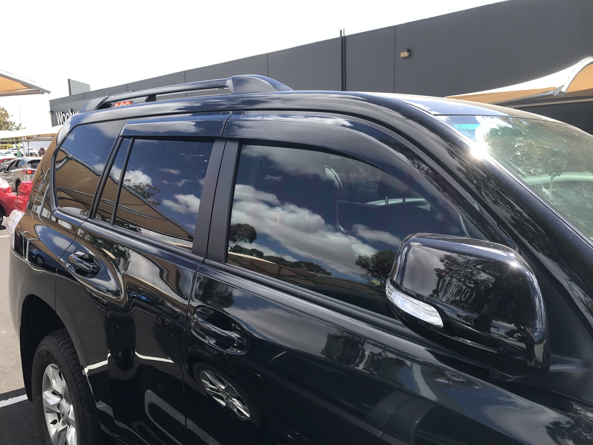 Injection Weather Shields + Bonnet Protector for Toyota Land Cruiser Prado 150 2013-2017