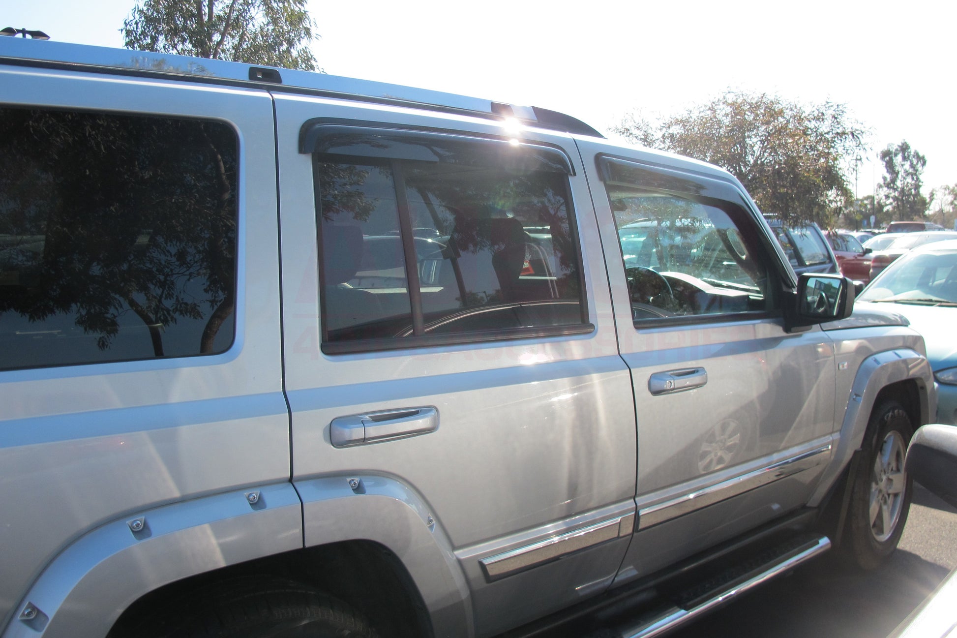 Weather Shields for Jeep Commander XH Series 2006-2011