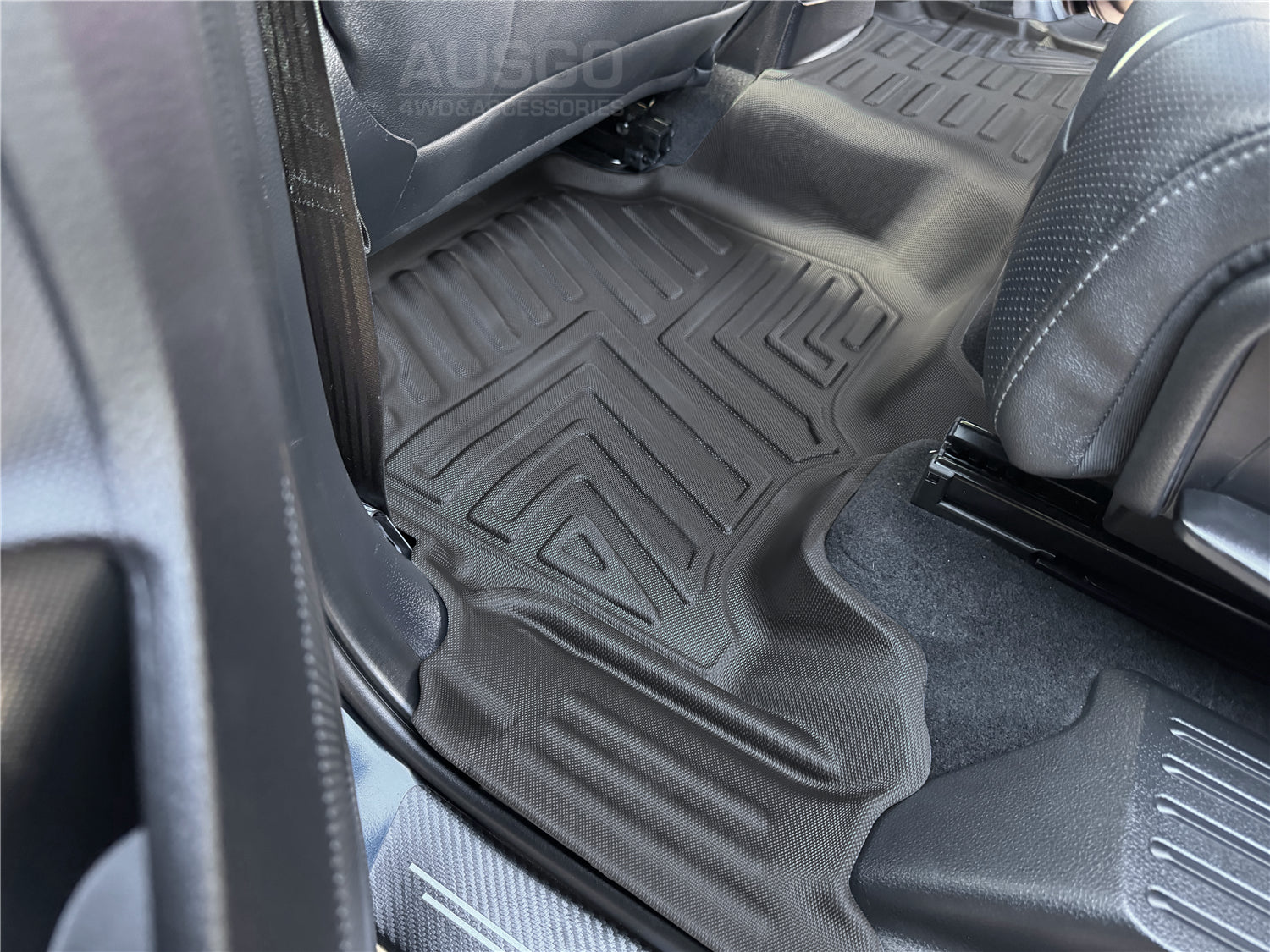 5D Moulded Floor Mats + Black Door Sill Protector for Ford Everest 2015-2022