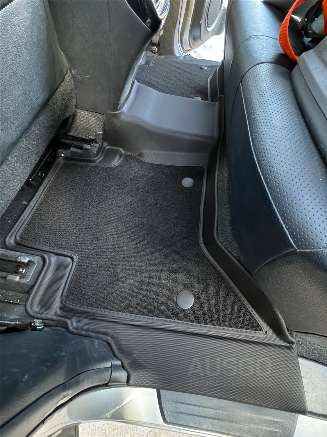 Double-Layer Car Floor Mats for Toyota Hilux Dual Cab 2015-2024 Auto Trans