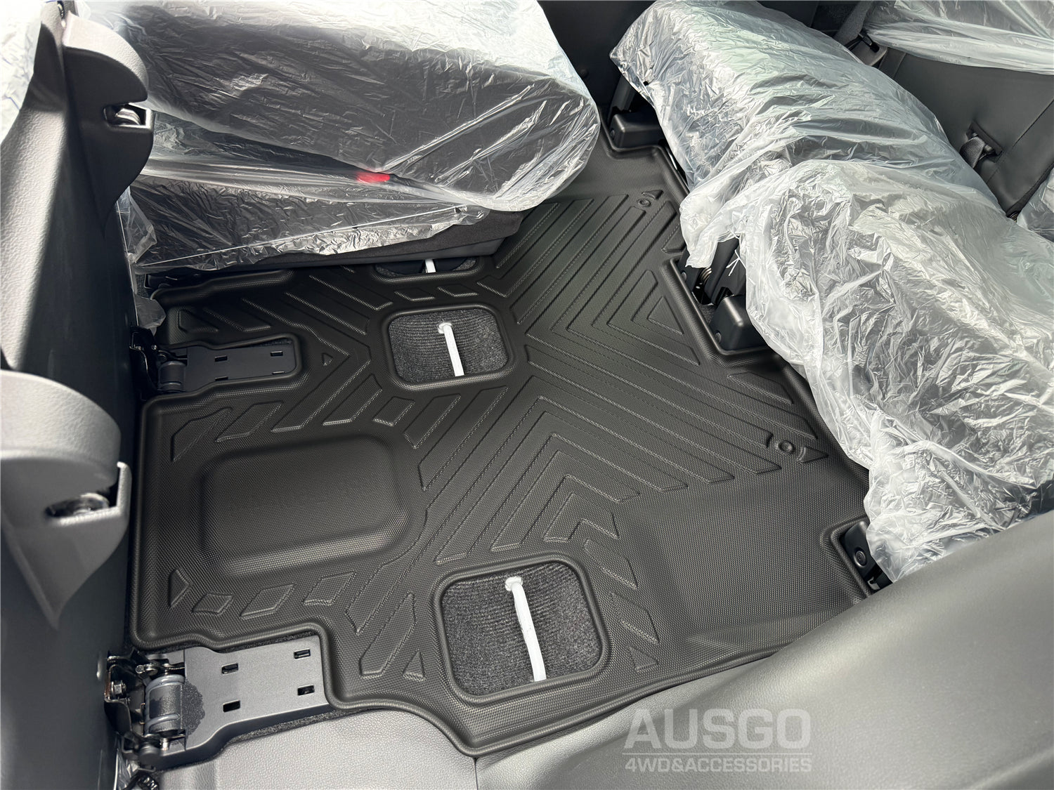 5D Car Floor Mats for Mitsubishi Pajero Sport 2015-Onwards