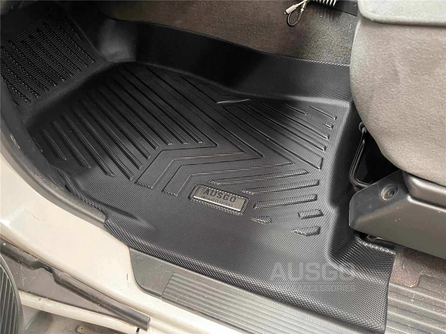 5D Car Floor Mats for Nissan Patrol GU Y61 1997-2015