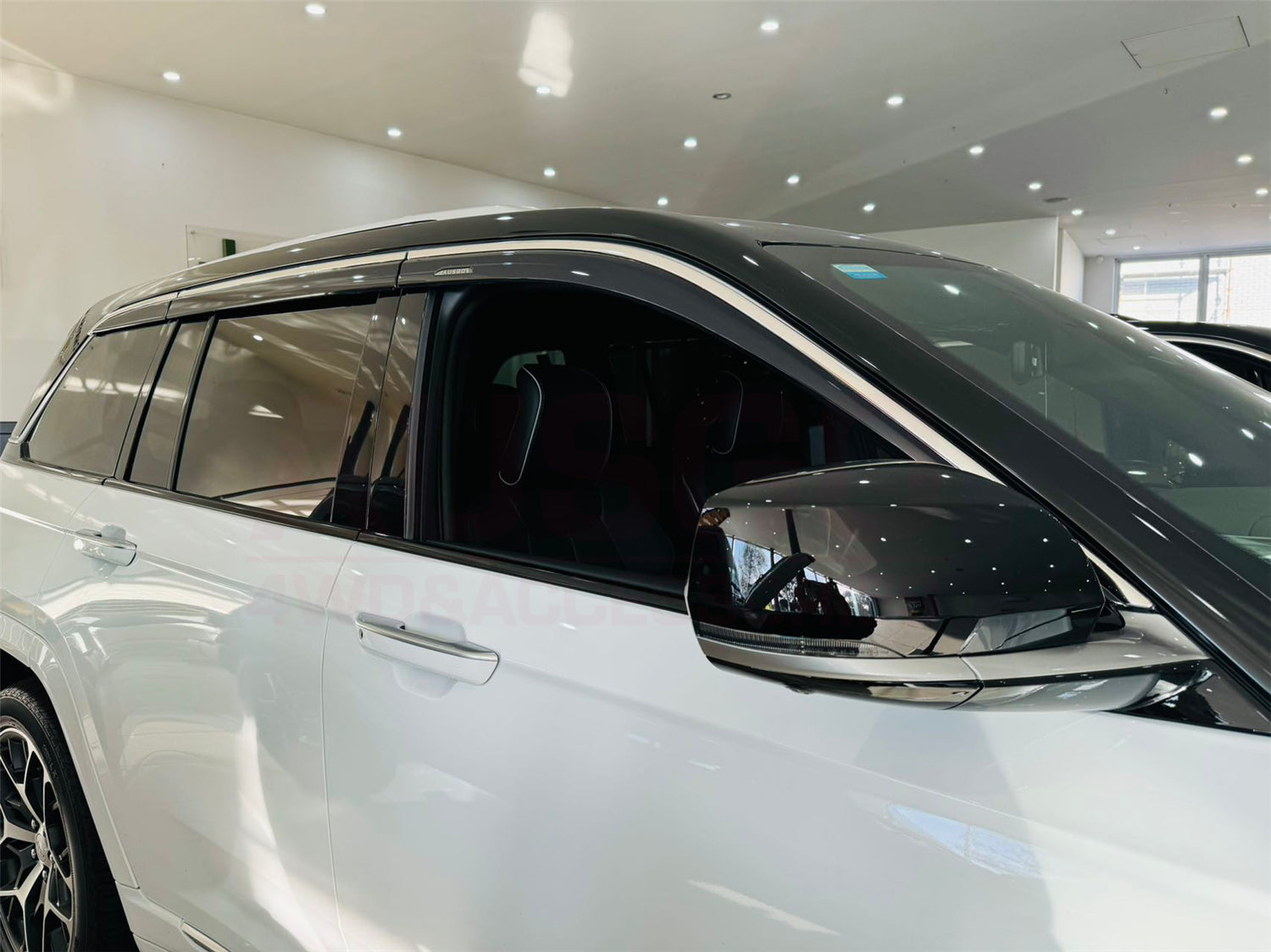 Stainless Trim Weather Shields for Jeep Grand Cherokee WL Series 2022-Onwards 5 Seats