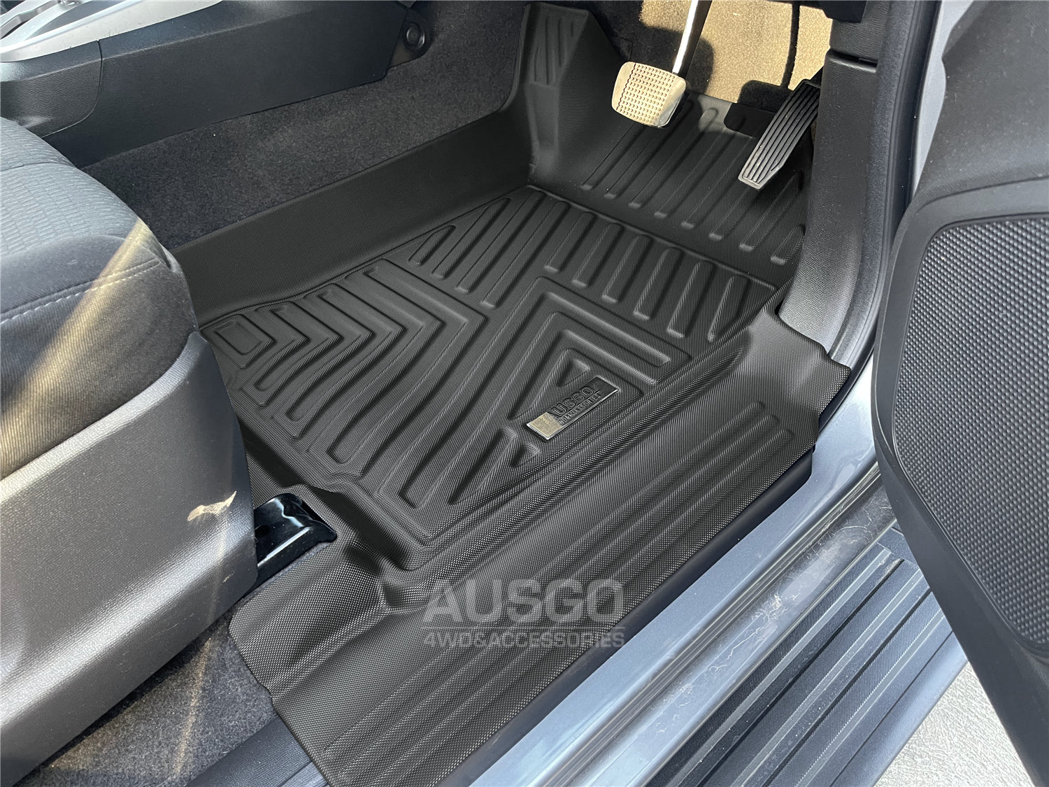 PRE-ORDER 5D Car Floor Mats for ISUZU MUX MU-X 2013-2021
