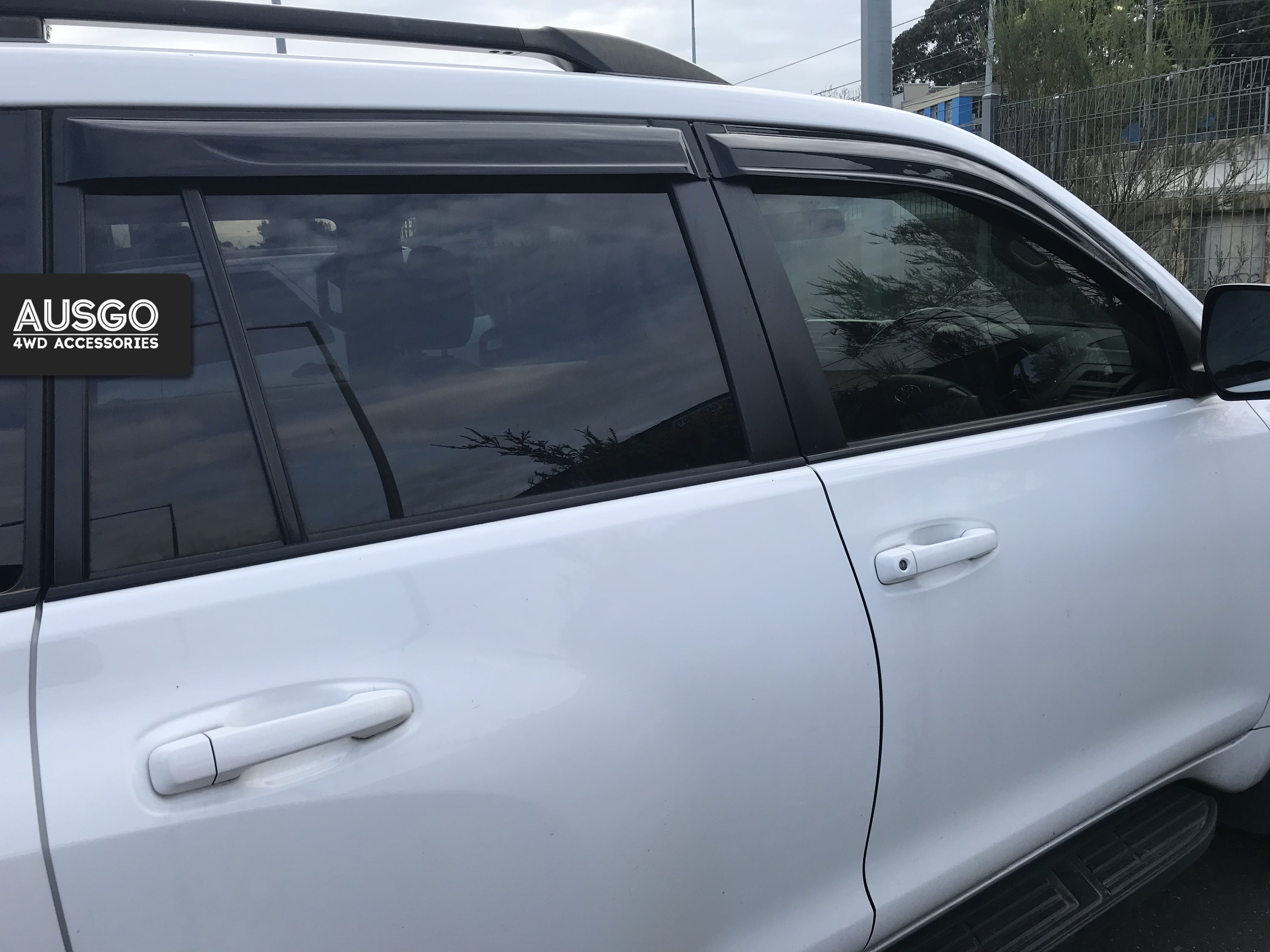 Luxury Weather Shields + Bonnet Protector for Toyota Land Cruiser Prado 150 Series 2013-2017