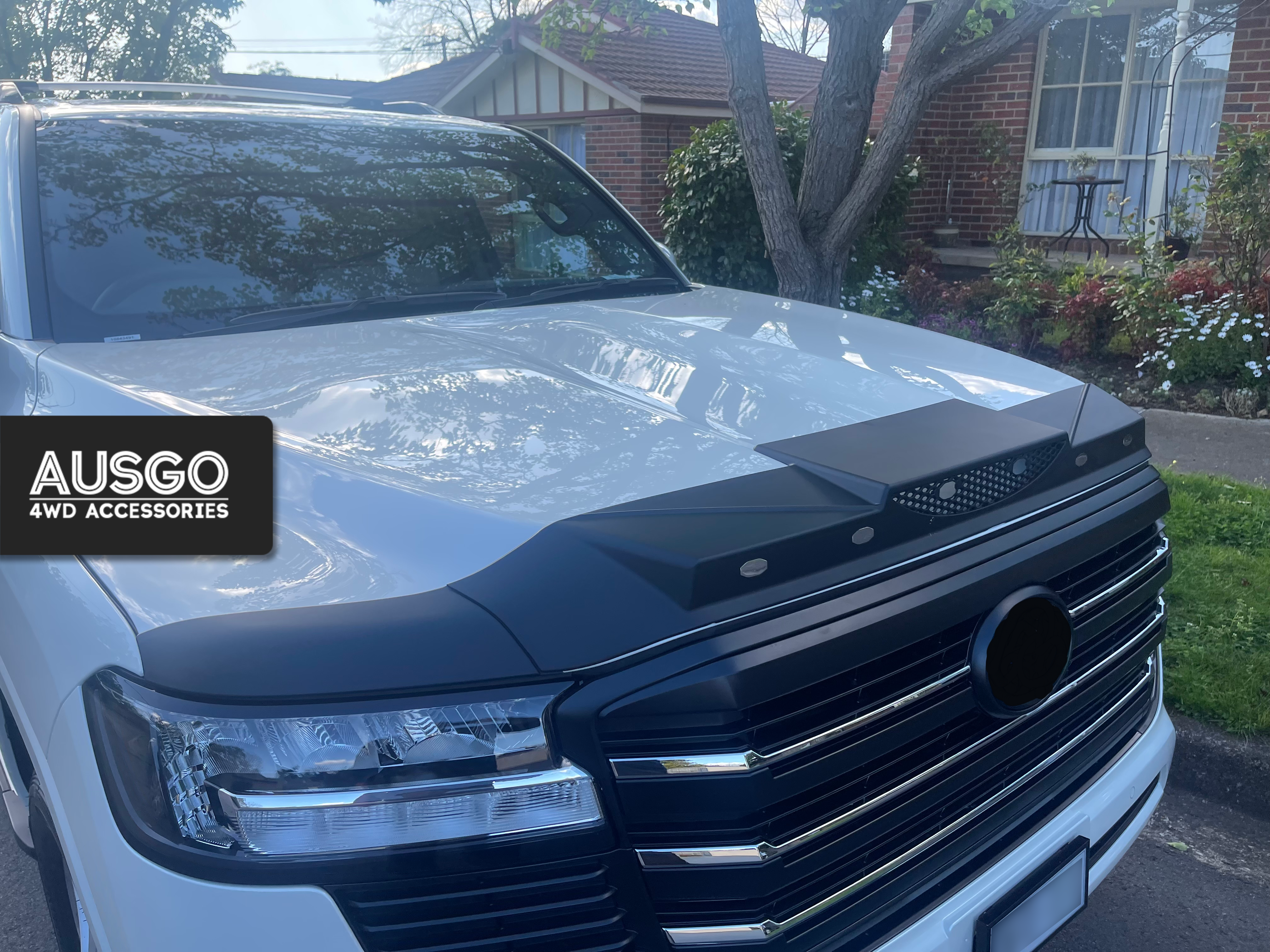 Luxury Weather Shields + Bonnet Protector for Toyota Land Cruiser 300 Series 2021-Onwards