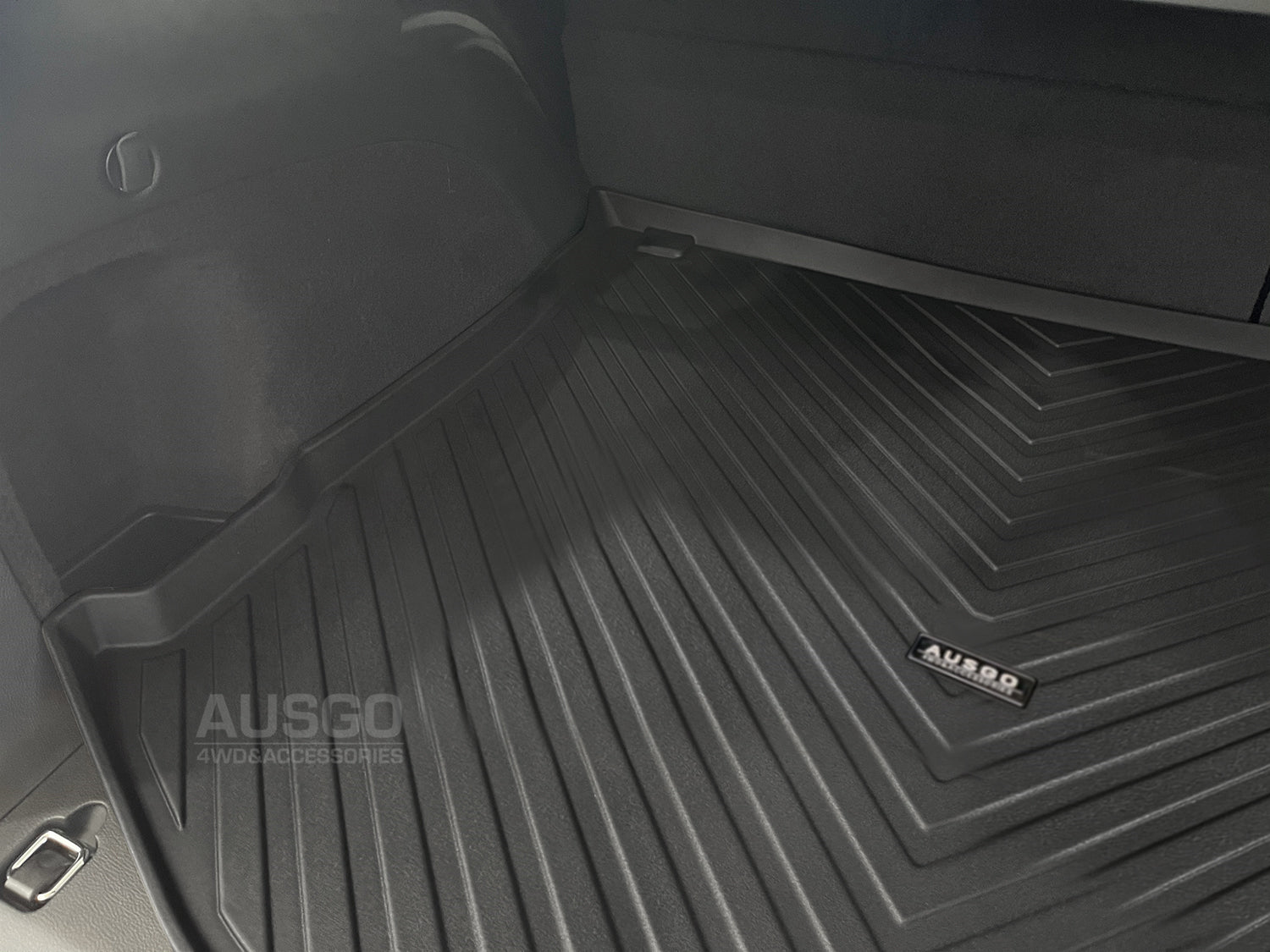 Double-Layer Car Floor Mats for Jeep Grand Cherokee WK Series 2010-2021