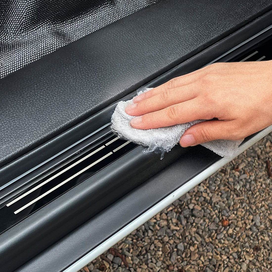 Hassle-Free Cleaning and Maintenance 