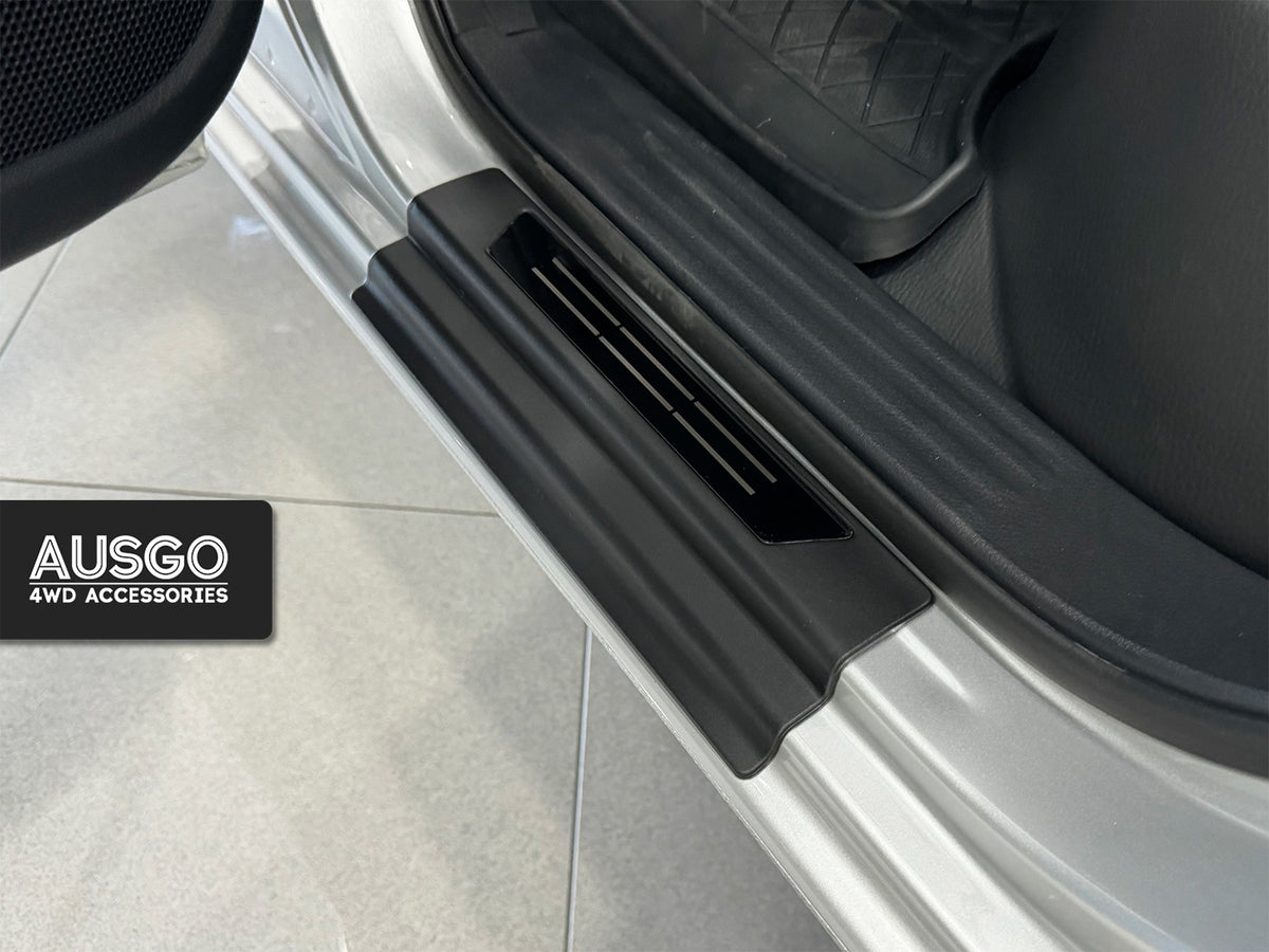 Car Floor Mats + Black Door Sill Protector for Nissan Navara NP300 D23 Dual Cab 2015-2025