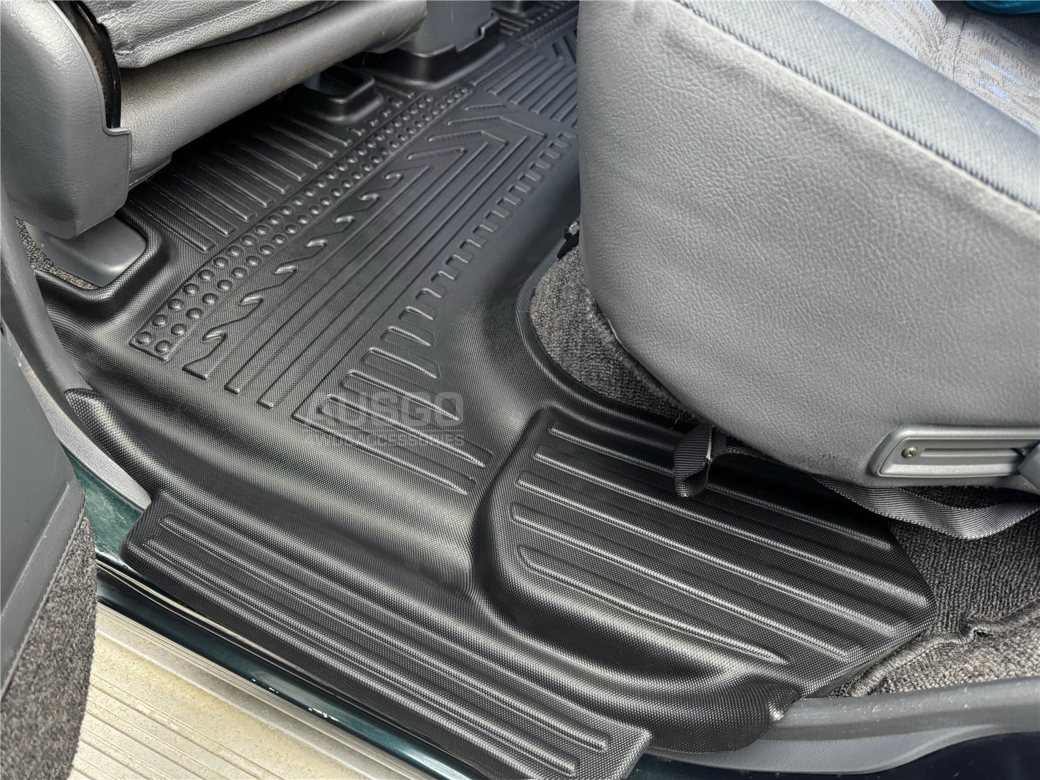 5D Car Floor Mats for Toyota Land Cruiser 80 Series 1990-1998