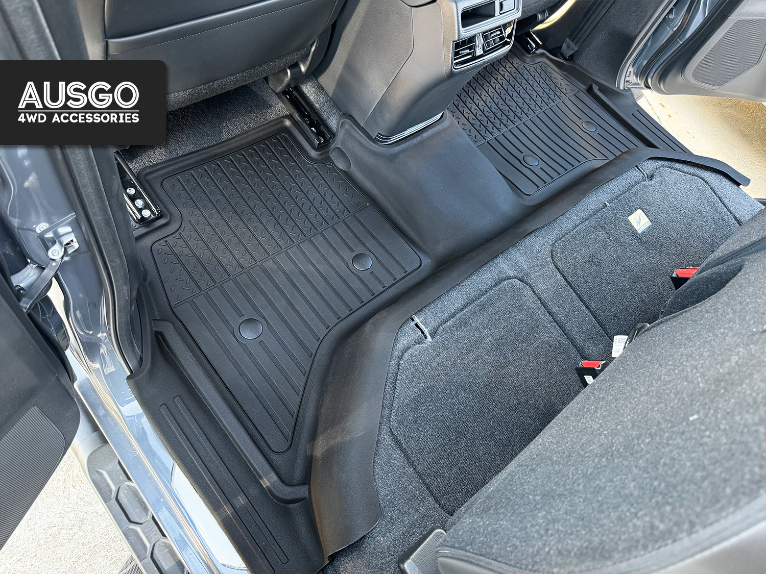7D Injection Floor Mats + Black Door Sills Protector for Mazda BT-50 BT50 Dual Cab 2020-Onwards