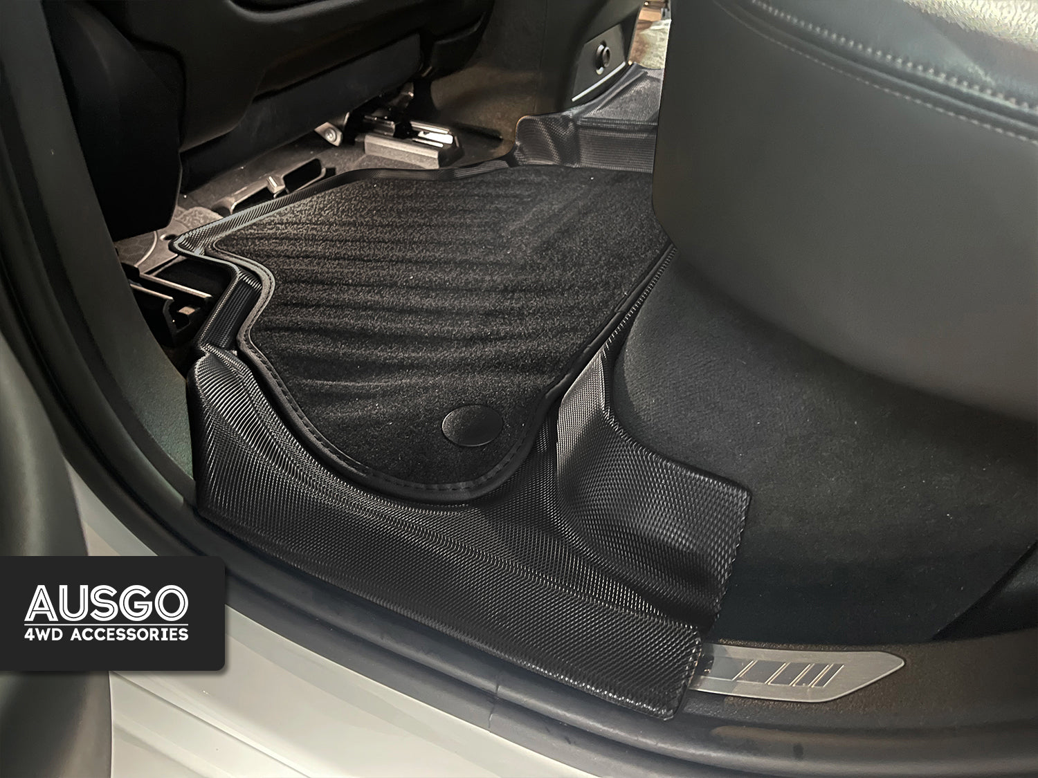 Double-Layer Car Floor Mats for BMW X5 G05 2018-Onwards