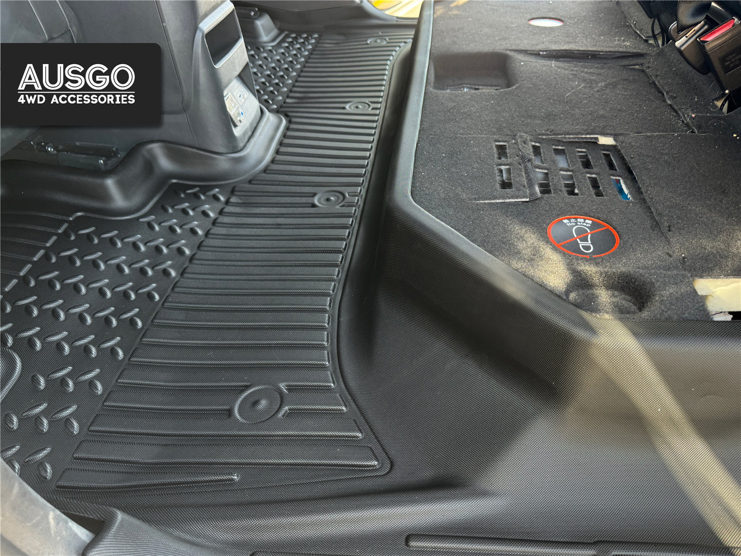 PRE-ORDER 7D Floor Mats + Black Door Sill Protector for BYD Shark 6 2025-Onwards