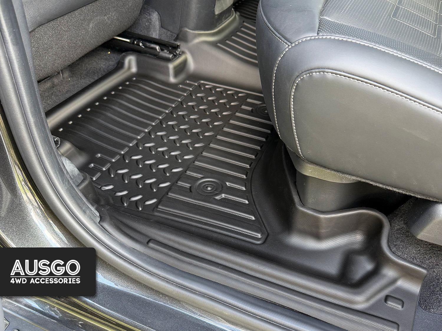 7D Floor Mats + Black Door Sill Protector for KIA Tasman 2025-Onwards