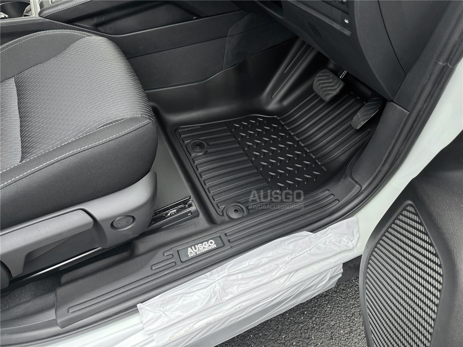 7D Car Floor Mats for Mitsubishi Outlander 7 Seater Petrol 2021-Onwards