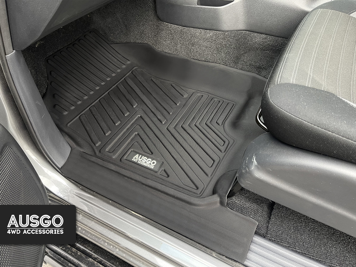 5D Car Floor Mats for Nissan Navara NP300 D23 Dual Cab 2015-Onwards