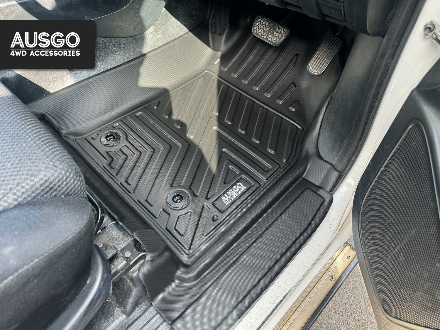 5D Car Floor Mats for Toyota Hilux Single / Extra Cab 2005-2015