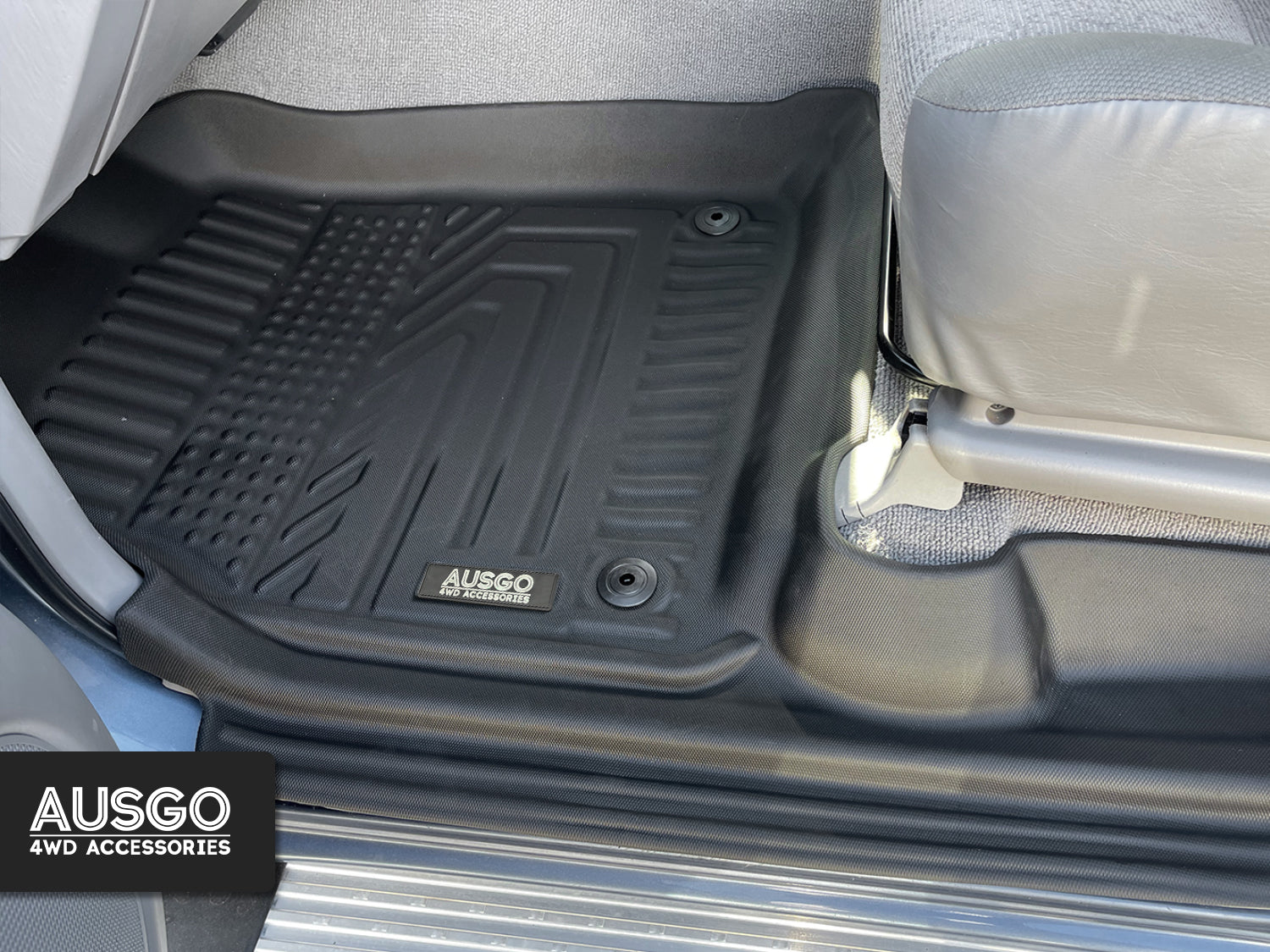 5D Car Floor Mats for Toyota Land Cruiser 100 105 Series 1998-2007