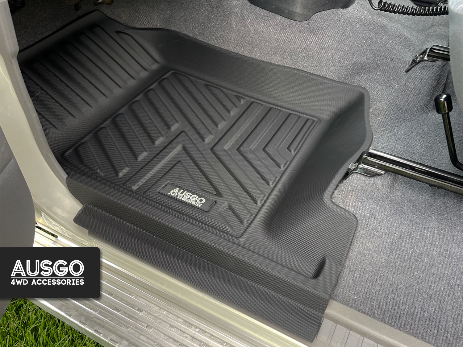 5D Car Floor Mats for Toyota Land Cruiser 79 Series Dual Cab 2012-Onwards