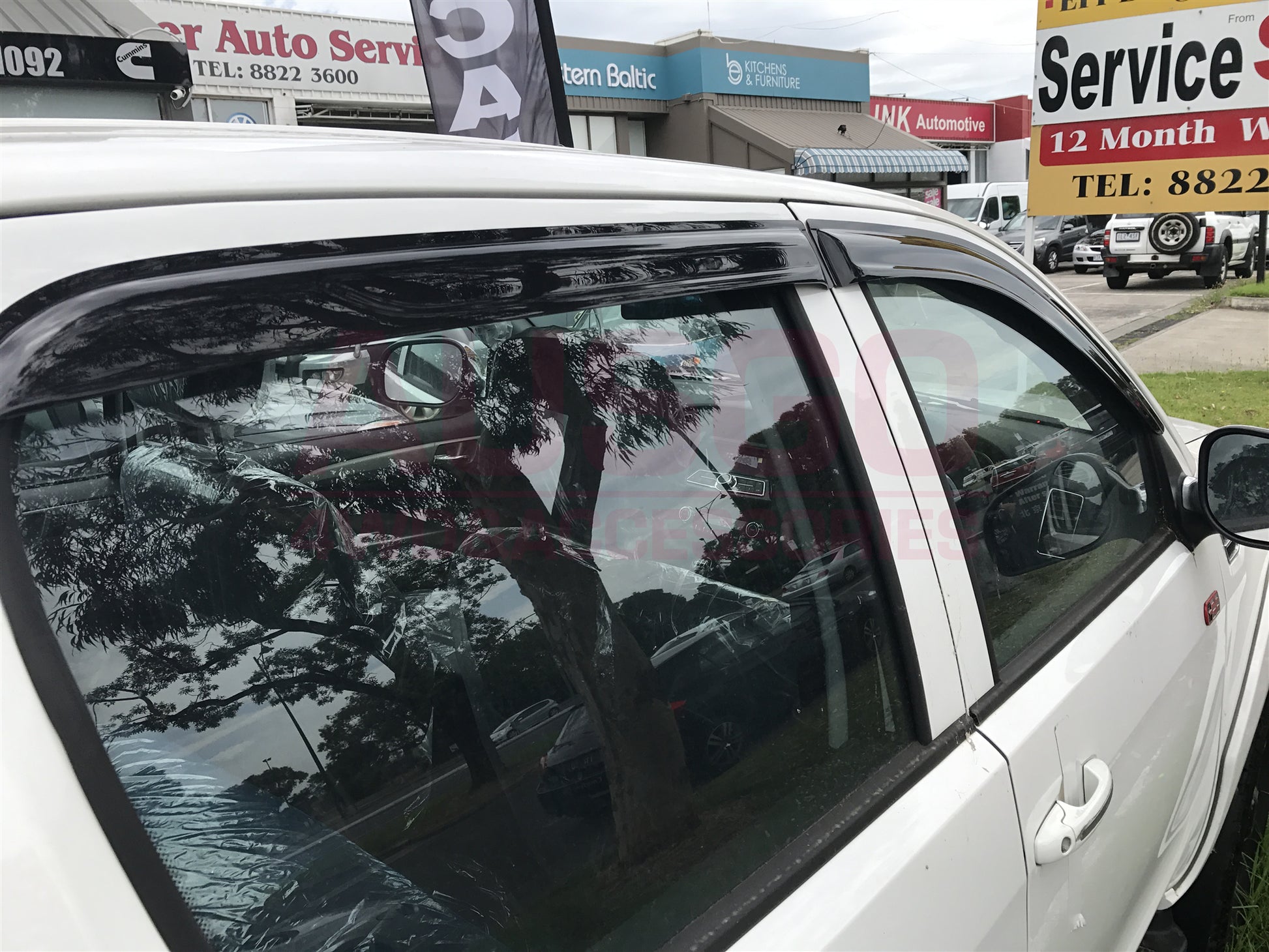 Luxury Weather Shields for Foton Tunland 2013-Onwards