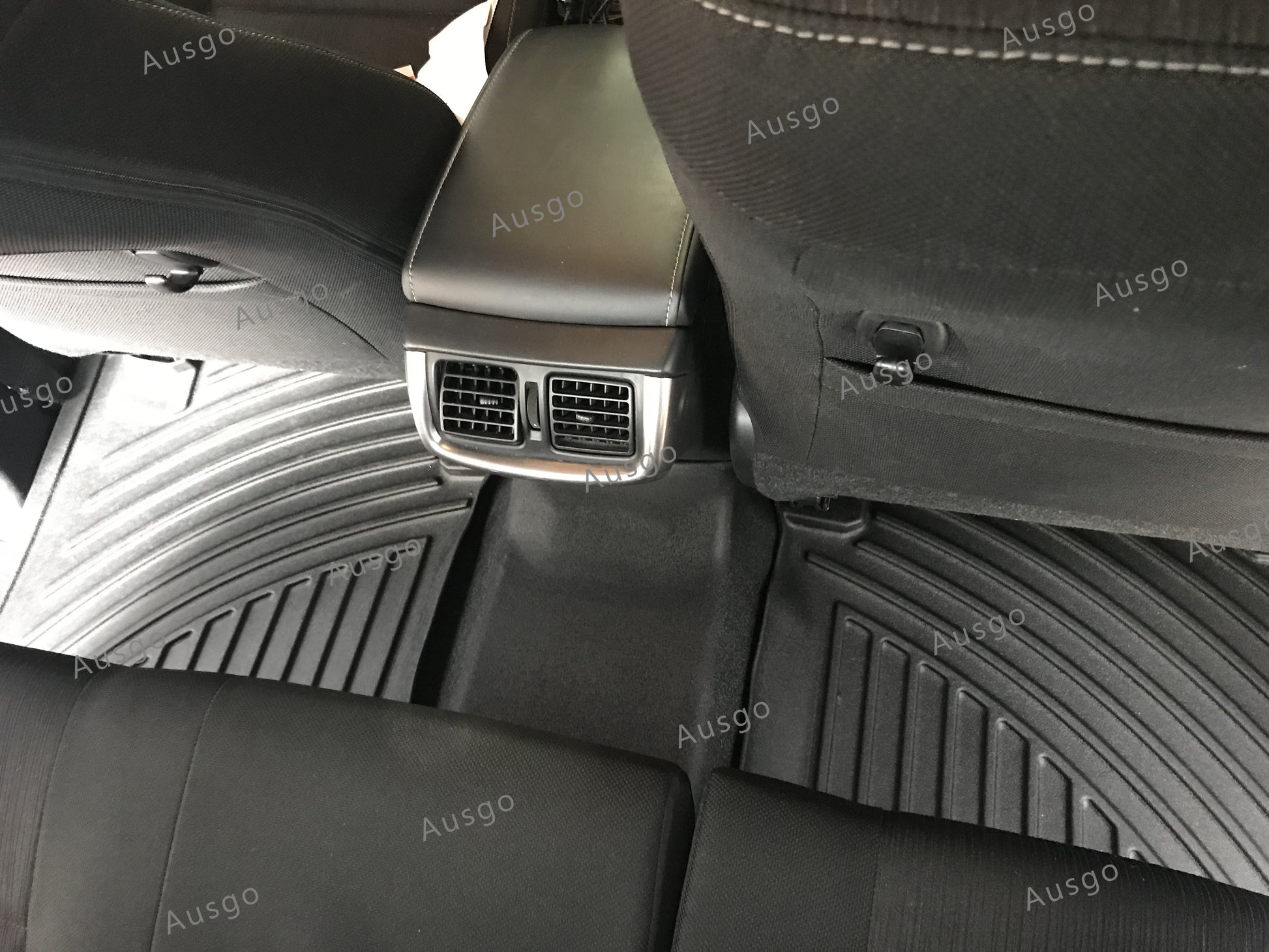 3D Floor Mats for Toyota Hilux Dual Cab 2015-2024 Auto Trans